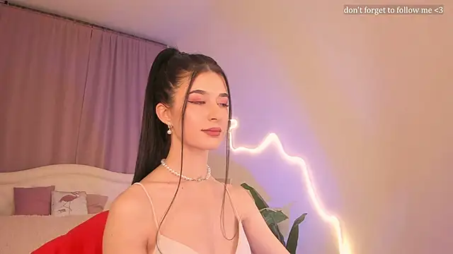 LauraCoy online show from February 28, 2026, 8:21 pm