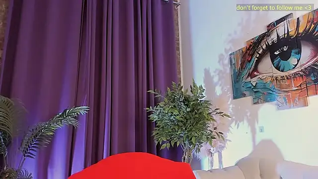 LauraCoy online show from March 5, 2026, 8:49 pm