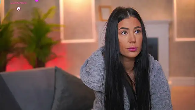 Abbela White online show from September 13, 2025, 6:35 am