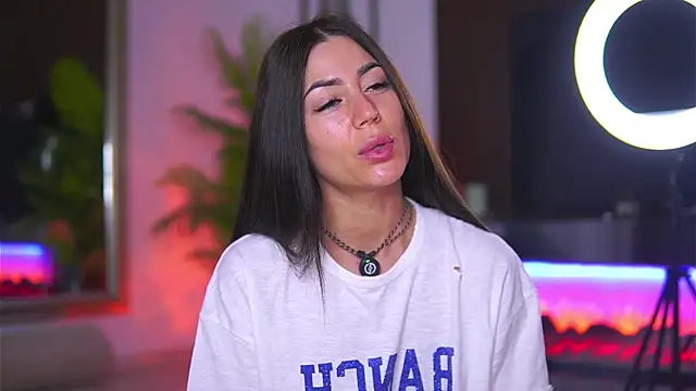 Abbela White online show from April 14, 2026, 5:57 am