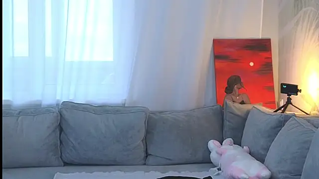 lily  foster online show from January 21, 2025, 6:11 am