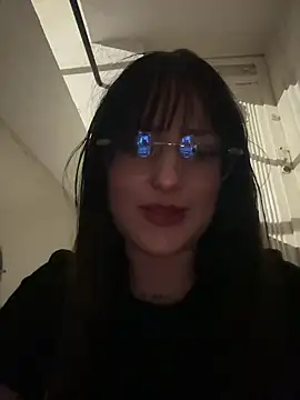 Megan lu2 online show from January 8, 2025, 4:44 am