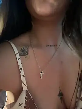 Megan lu2 online show from February 2, 2025, 4:37 am