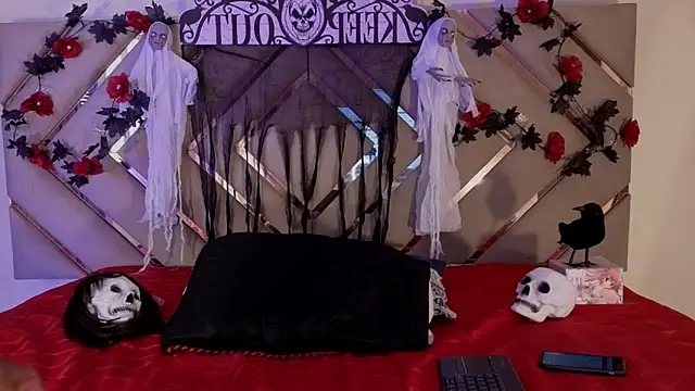 Raven foxter1 online show from October 7, 2025, 6:16 pm