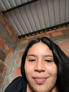 moncerrat luna online show from January 14, 2025, 9:30 pm