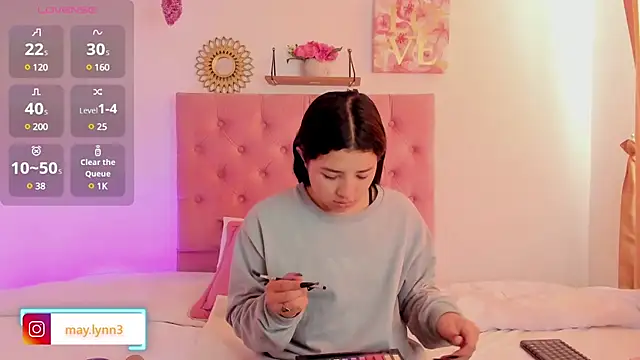 aliice walker  online show from December 2, 2024, 12:40 pm