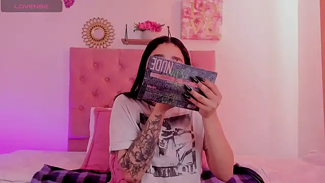 aliice walker  online show from December 6, 2024, 12:27 pm