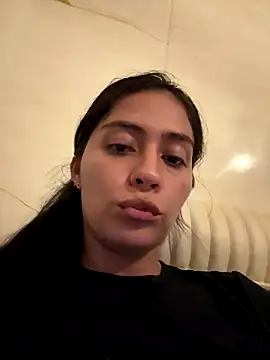 Sophie  Foxxx online show from September 15, 2025, 4:01 am