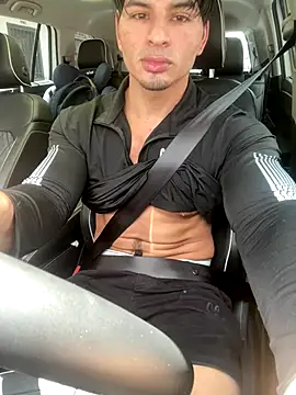 wild col  online show from September 23, 2025, 5:49 pm