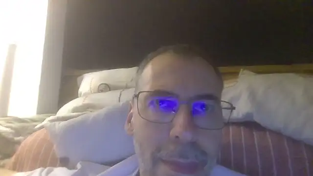 ptitcanard60600 online show from September 25, 2025, 9:40 pm