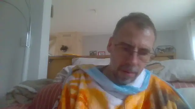 ptitcanard60600 online show from October 2, 2025, 4:36 pm