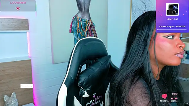 KAROL-SCOTT online show from April 20, 2026, 7:48 pm