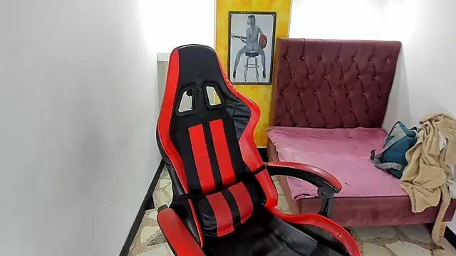 Charis 21 online show from November 8, 2025, 1:50 am