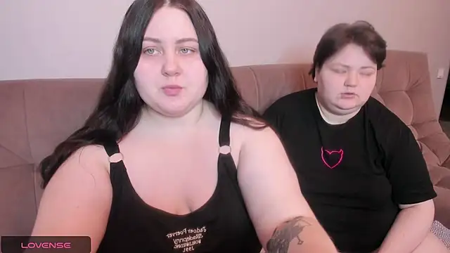 ihaveasecret  online show from January 19, 2025, 4:14 pm