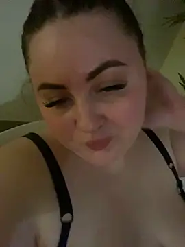 ihaveasecret  online show from March 21, 2025, 5:45 pm