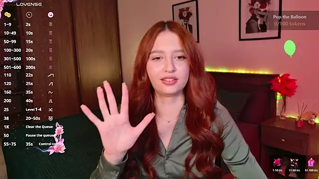 Snapshot of EleanorePeach chatting on May 9, 2026, 1:27 pm EleanorePeach online show from May 9, 2026, 1:27 pm