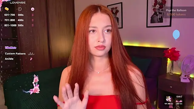 Snapshot of EleanorePeach chatting on June 8, 2026, 11:32 am EleanorePeach online show from June 8, 2026, 11:32 am