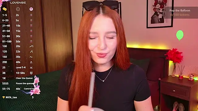 Snapshot of EleanorePeach chatting on July 8, 2026, 11:15 am EleanorePeach online show from July 8, 2026, 11:15 am
