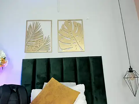 NoraDasilva online show from March 20, 2026, 12:26 am