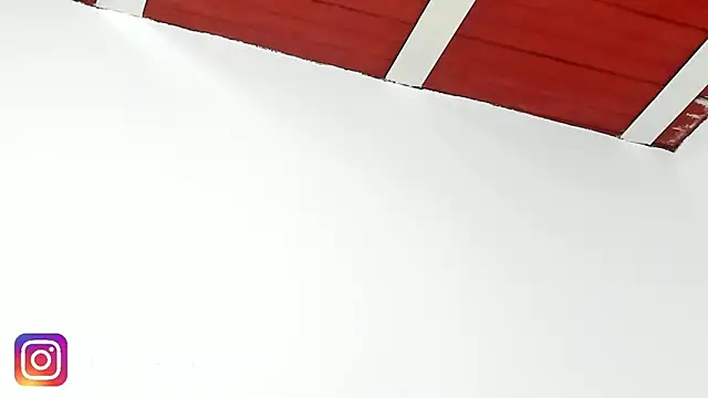 Kloe-squirts online show from December 3, 2025, 2:30 am