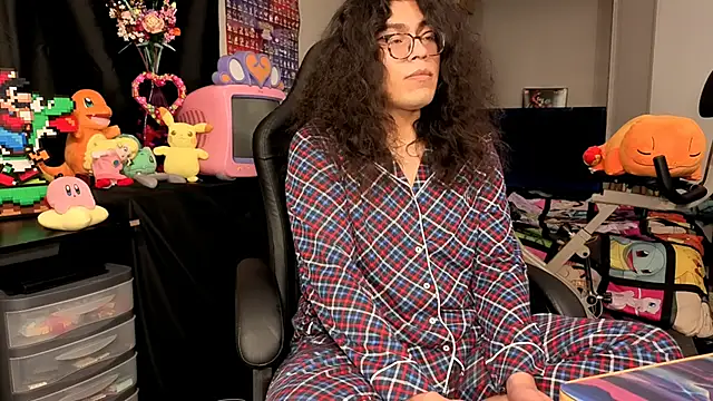 ShinyCherub online show from September 24, 2025, 4:38 am