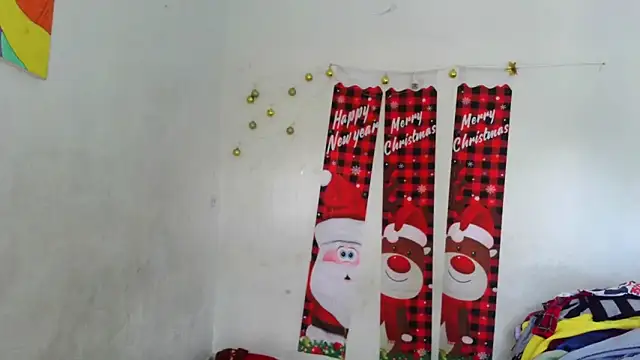 almaswan1 online show from December 18, 2024, 3:55 pm