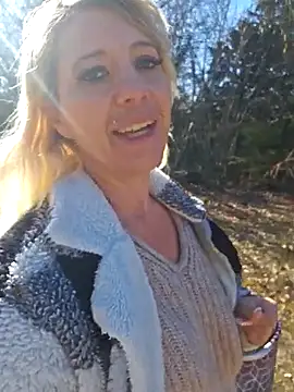 Sexy Sparkling  online show from March 18, 2025, 1:53 pm