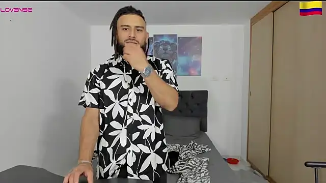 Louis marley   online show from December 21, 2024, 1:15 am