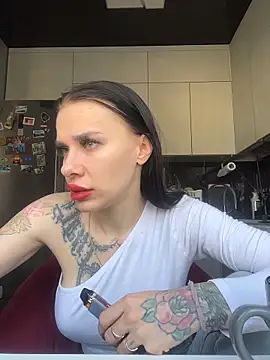 Queen of pain online show from March 29, 2026, 6:46 am