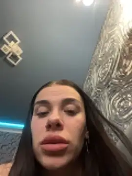 Queen of pain online show from April 21, 2026, 9:04 am