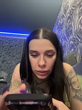 Snapshot of Queen_of_pain chatting on May 14, 2026, 6:42 am Queen of pain online show from May 14, 2026, 6:42 am