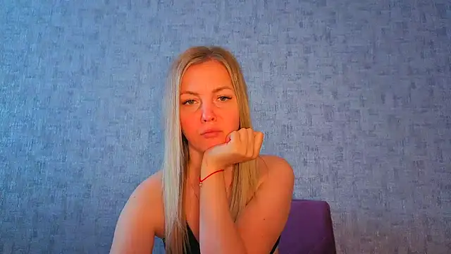 Snapshot of iam_Venus chatting on April 26, 2026, 8:34 am iam Venus online show from April 26, 2026, 8:34 am