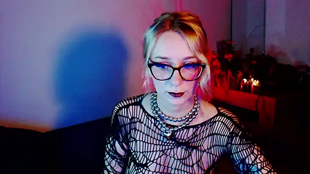 welliza online show from September 19, 2025, 3:34 pm