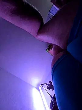 mohton online show from November 1, 2025, 2:08 pm