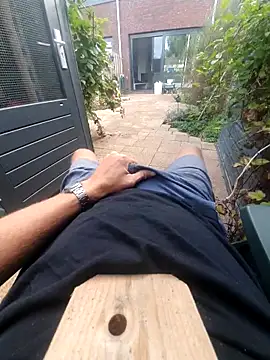 jk1981jk online show from September 8, 2025, 4:39 pm