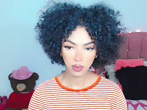 Tanedra collings online show from February 22, 2025, 3:23 am