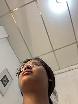 Aleja DANS online show from March 21, 2025, 3:33 am