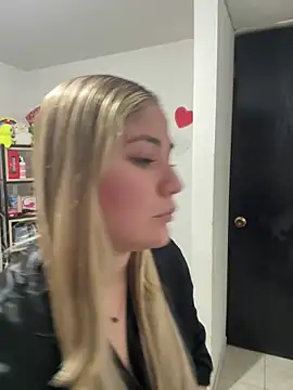 Celestedubois online show from December 18, 2024, 2:53 am