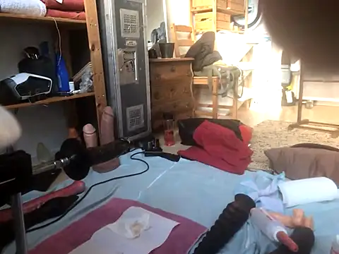 Snapshot of natjuk chatting on September 27, 2025, 3:17 pm natjuk online show from September 27, 2025, 3:17 pm