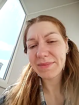  Sweet Love  online show from September 13, 2025, 9:31 am