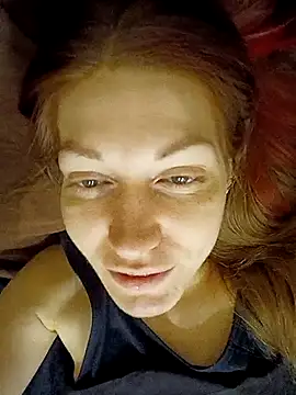  Sweet Love  online show from November 7, 2025, 1:00 pm