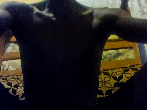 LookingLover34 online show from December 4, 2025, 11:35 pm