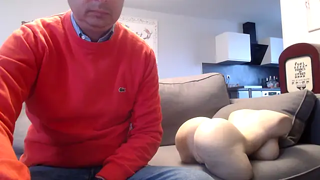 Snapshot of freddy0222222 chatting on June 4, 2026, 5:35 am freddy0222222 online show from June 4, 2026, 5:35 am