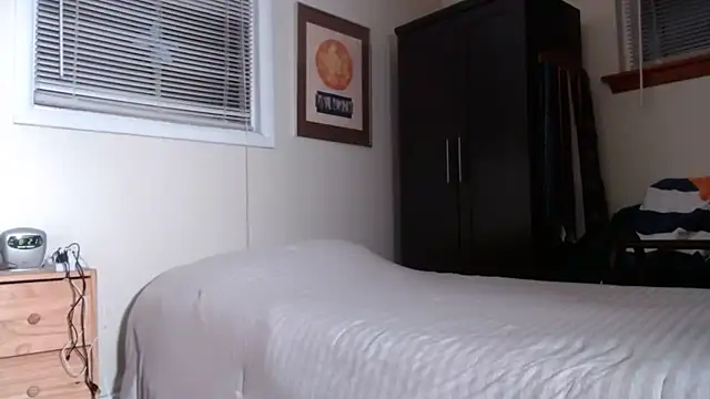 hottottrot691 online show from March 4, 2025, 1:23 am