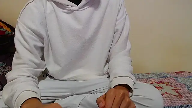 Alexdelarge323 online show from February 20, 2025, 9:44 am