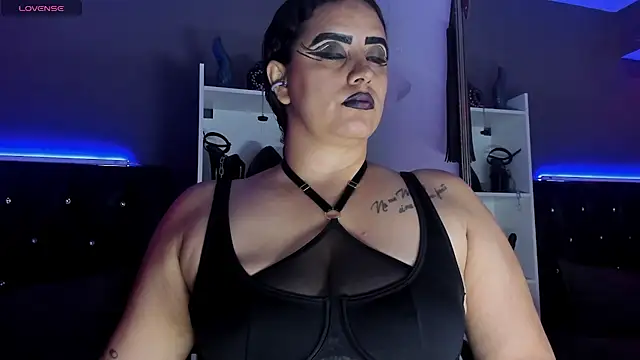 MariaGaitan online show from June 8, 2026, 5:02 pm