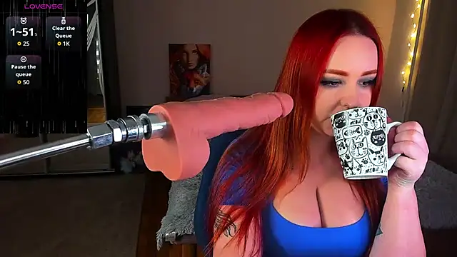 Cherry  Girl online show from December 14, 2025, 5:40 pm