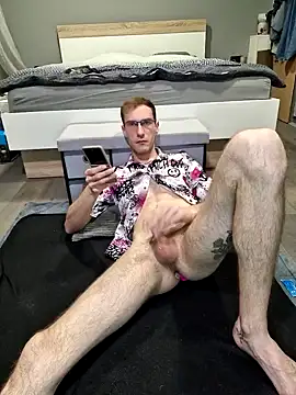 TOY boy7 online show from February 23, 2025, 7:49 pm