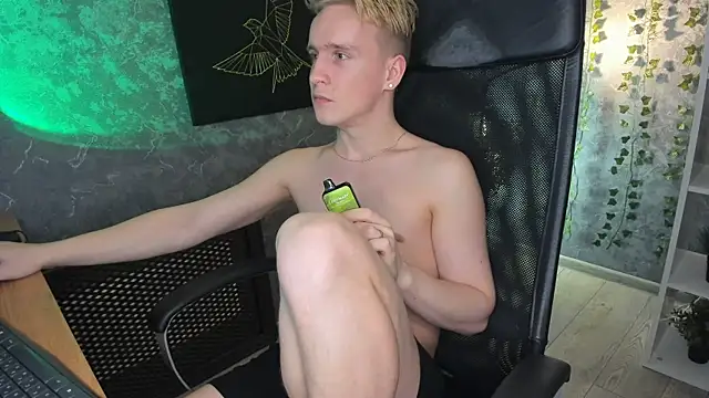 AlexxSweet online show from January 18, 2025, 3:59 pm