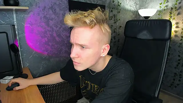 AlexxSweet online show from February 8, 2025, 6:43 am